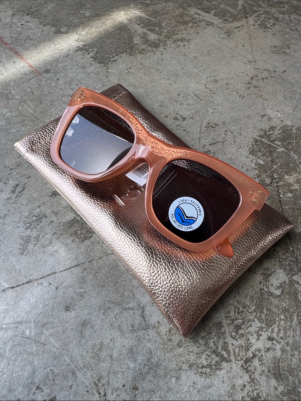 I-SEA dylan Peach Transparent Square Sunglasses with Rose Gold Pouch